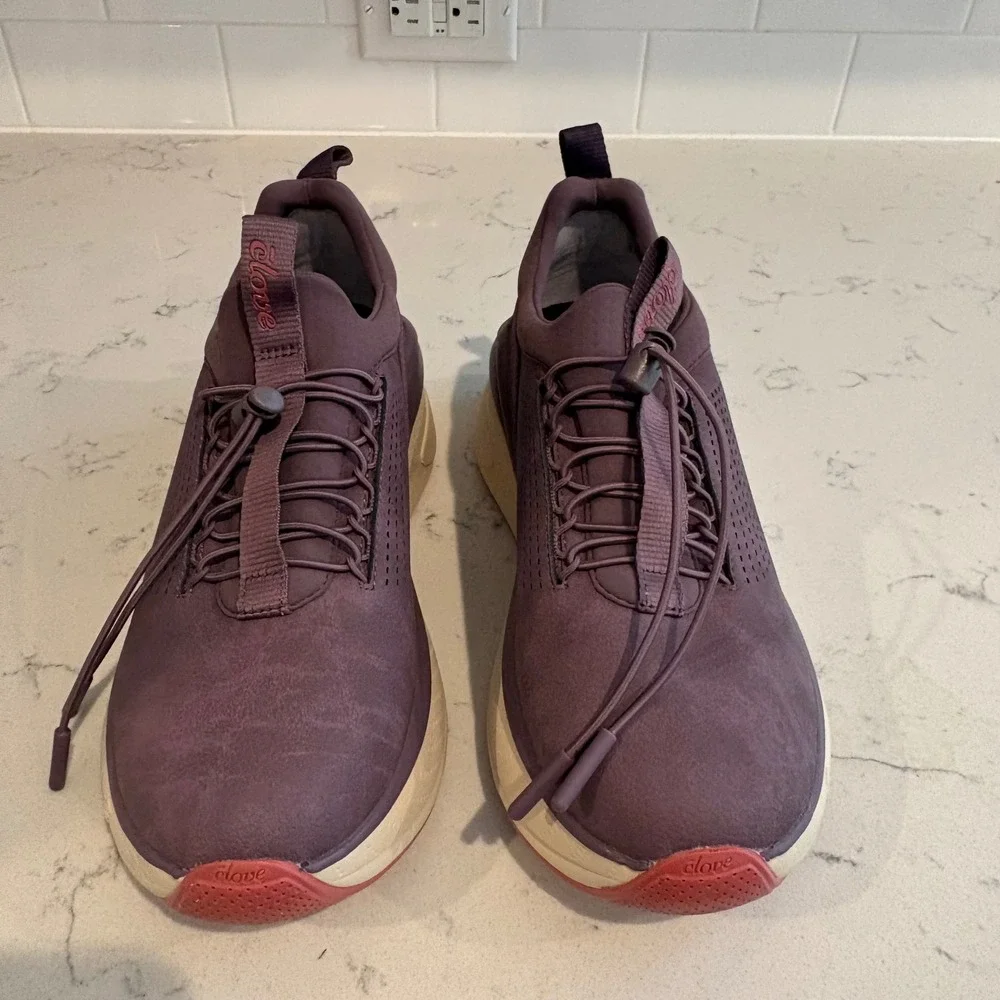 Clove supercush sneakers